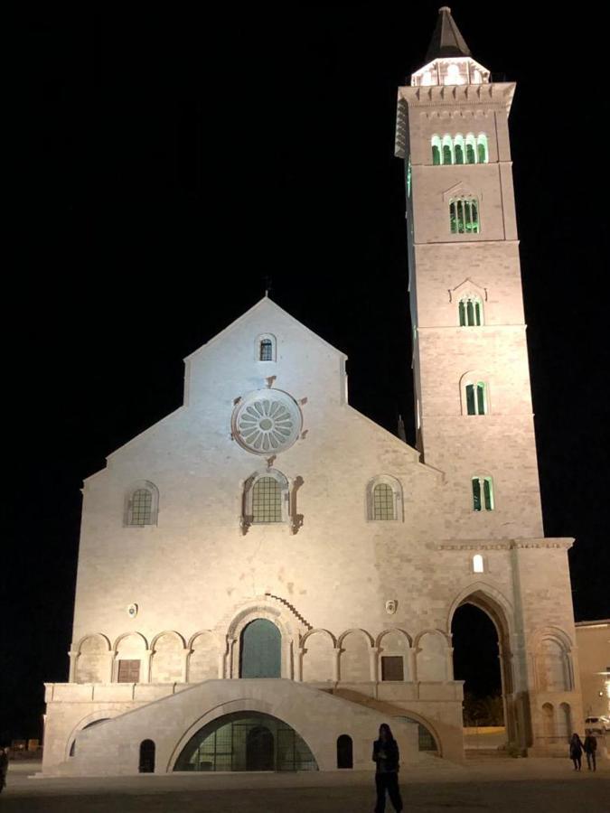 Casa Vacanze De Nittis Barletta Buitenkant foto